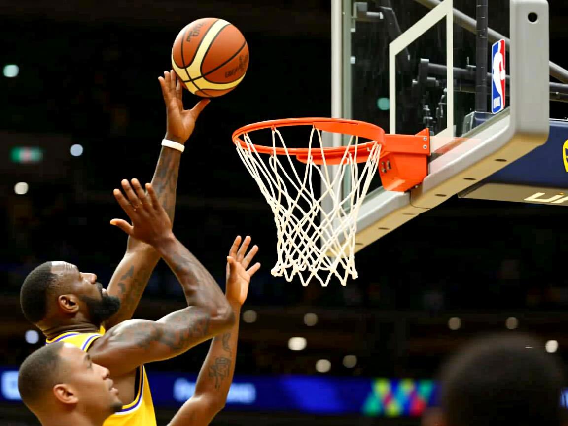 米兰体育赛事-塞维利亚主帅临场应变带来反转胜利，塞维利亚队员名单